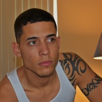 Looking for a roommate in Palm Beach County, Miami Dade, Miami Beach, Miami - Miami