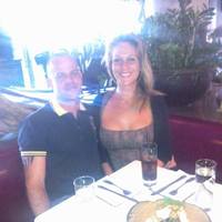 Looking for a roommate in Orange County, San Fernando Valley - Los Angeles