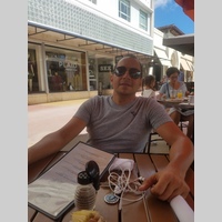 Looking for a roommate in Broward County - Miami