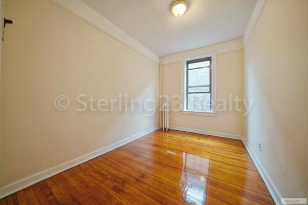 3 bedrooms apartment for rent in Astoria - Queens, New York