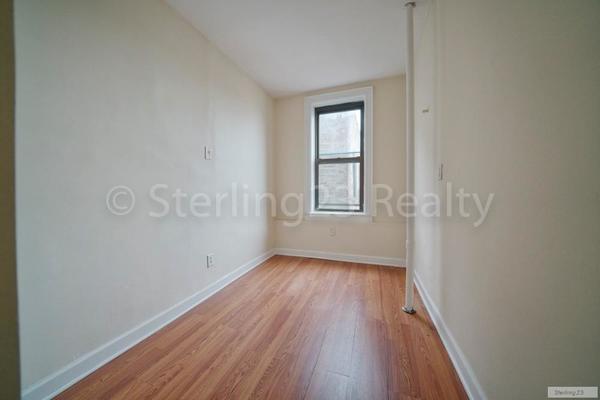 3 bedrooms apartment for rent in Astoria - Queens, New York