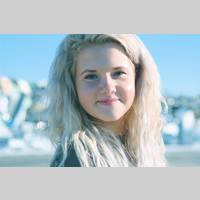 Looking for a roommate