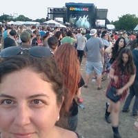 Looking for a roommate