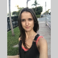 Looking for a roommate in Miami Beach - Miami