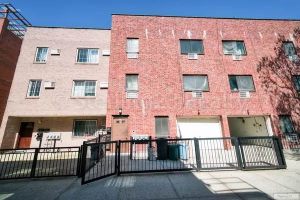 2 bedrooms apartment for rent in Astoria - Queens, New York