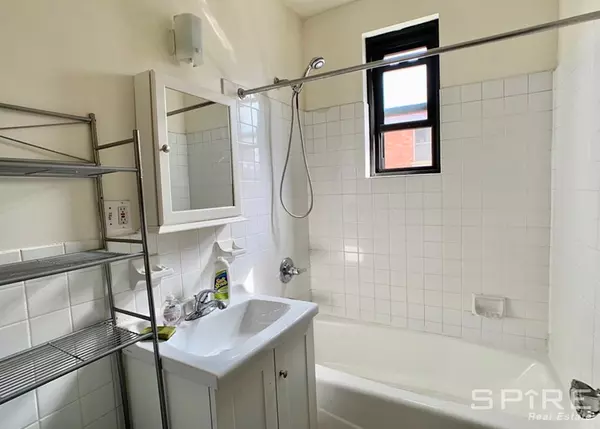 1 bedroom apartment for rent in Astoria - Queens, New York