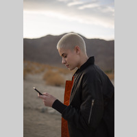 Looking for a roommate in Central Los Angeles, Westside / South Bay - Los Angeles