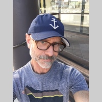 Looking for a roommate in Central Los Angeles, Westside / South Bay - Los Angeles