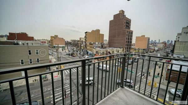 2 bedrooms apartment for rent in Astoria - Queens, New York