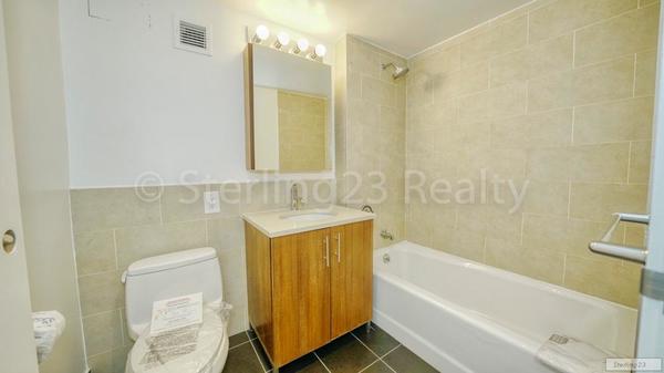 2 bedrooms apartment for rent in Astoria - Queens, New York