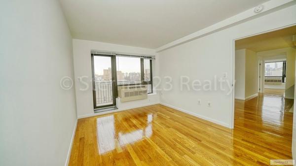 2 bedrooms apartment for rent in Astoria - Queens, New York