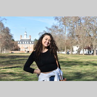 Looking for a roommate in Central Los Angeles, Orange County, Southeast, San Fernando Valley, The Harbor, Westside / South Bay - Los Angeles