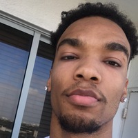 Looking for a roommate in Central Los Angeles, Westside / South Bay - Los Angeles