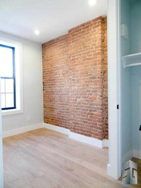 2 bedrooms apartment for rent in Ridgewood - Queens, New York