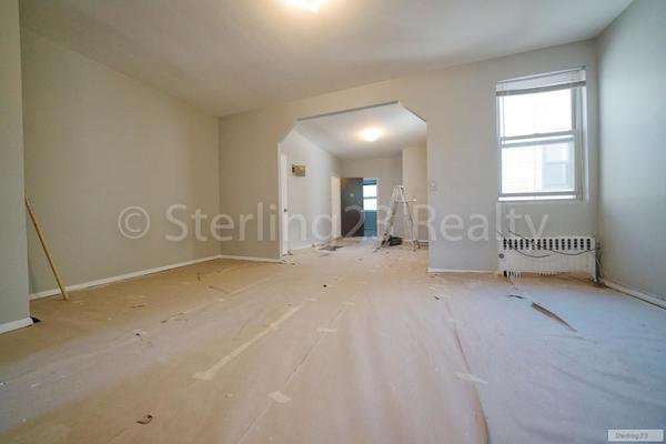 3 bedrooms apartment for rent in Astoria - Queens, New York
