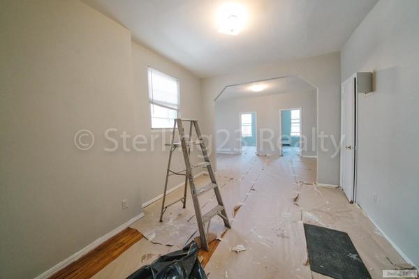 3 bedrooms apartment for rent in Astoria - Queens, New York