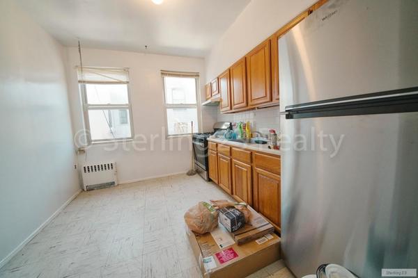 3 bedrooms apartment for rent in Astoria - Queens, New York