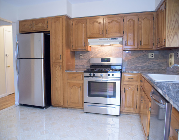 3 bedrooms apartment for rent in Morris Park - The Bronx, New York