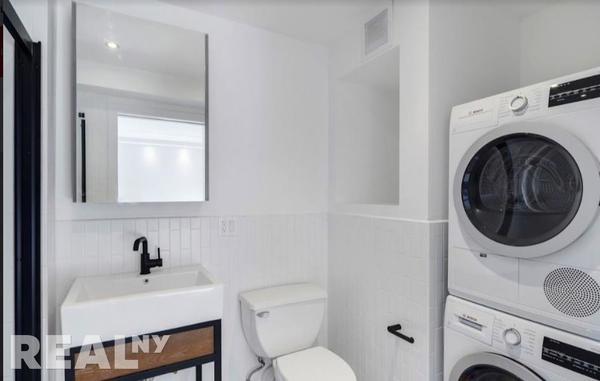 2 bedrooms apartment for rent in Lower East Side - Manhattan, New York