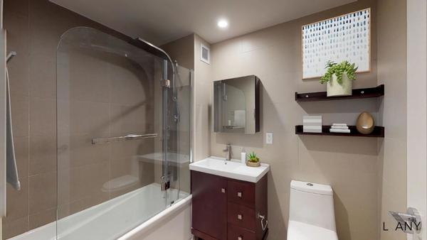 3 bedrooms apartment for rent in Belmont - The Bronx, New York