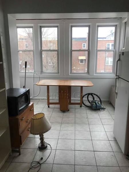 3 bedrooms apartment for rent in Astoria - Queens, New York