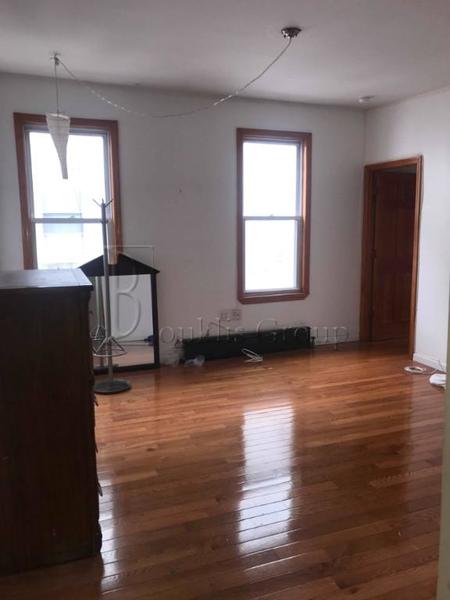 3 bedrooms apartment for rent in Astoria - Queens, New York