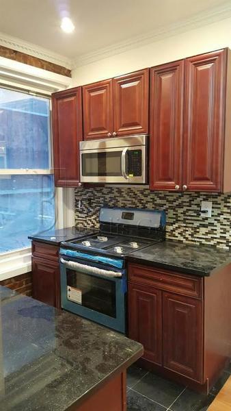 2 bedrooms apartment for rent in Astoria - Queens, New York