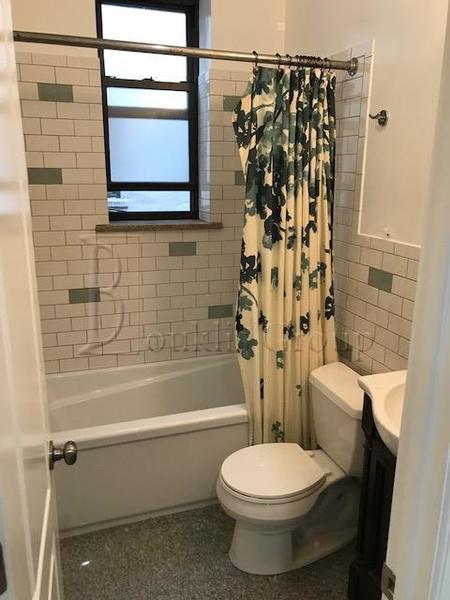 2 bedrooms apartment for rent in Astoria - Queens, New York