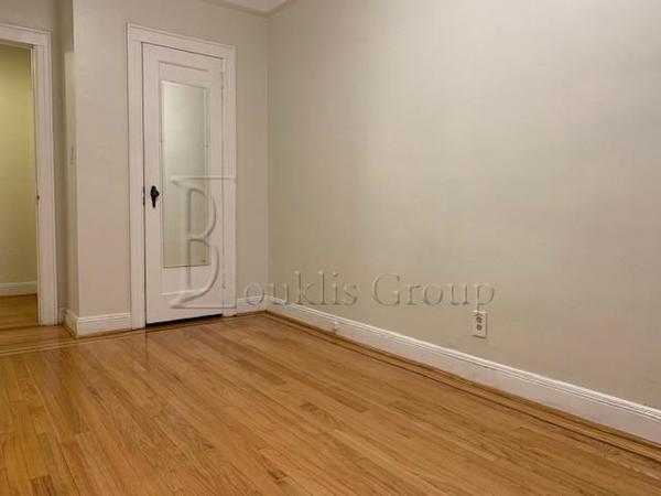 2 bedrooms apartment for rent in Astoria - Queens, New York