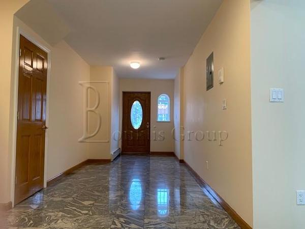 2 bedrooms apartment for rent in Astoria - Queens, New York