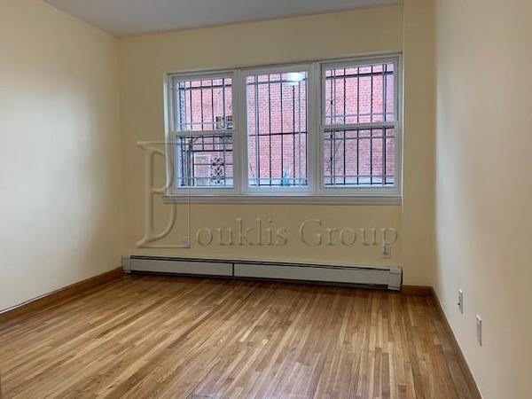 2 bedrooms apartment for rent in Astoria - Queens, New York