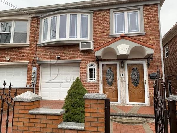 2 bedrooms apartment for rent in Astoria - Queens, New York