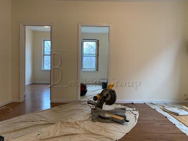 3 bedrooms apartment for rent in Astoria - Queens, New York