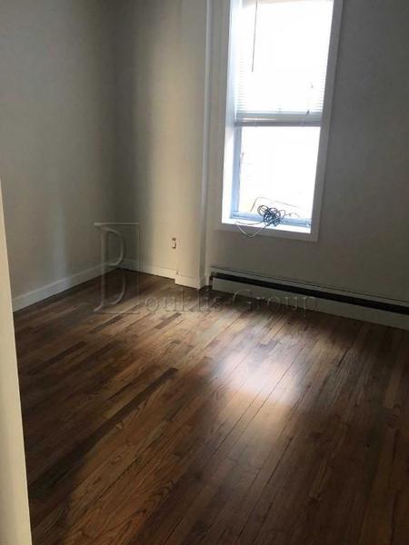 2 bedrooms apartment for rent in LIC - Queens, New York
