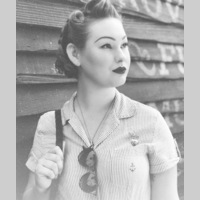 Looking for a roommate in Orange County - Los Angeles