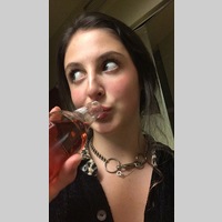 Looking for a roommate in Central Los Angeles, San Fernando Valley - Los Angeles