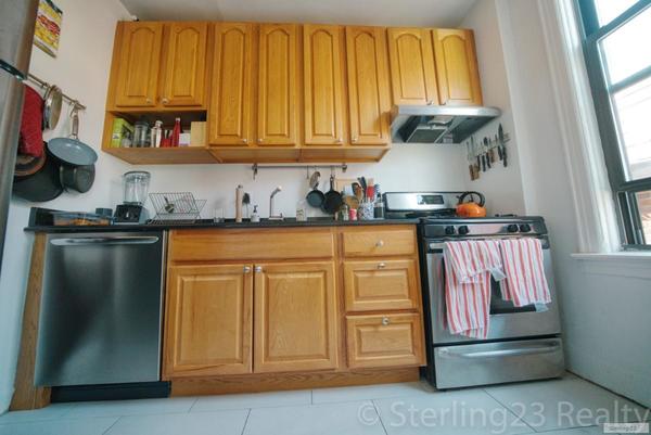 2 bedrooms apartment for rent in Astoria - Queens, New York