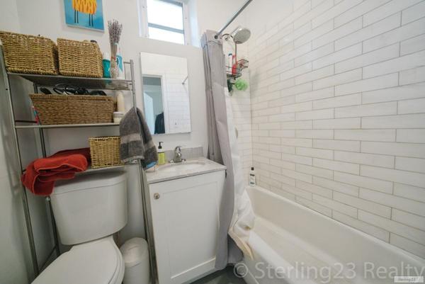 2 bedrooms apartment for rent in Astoria - Queens, New York