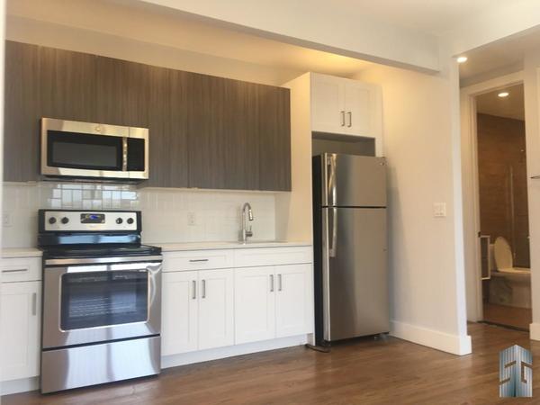 3 bedrooms apartment for rent in Brownsville - Brooklyn, New York