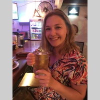 Looking for a roommate in North Side, West Side, Central - Chicago