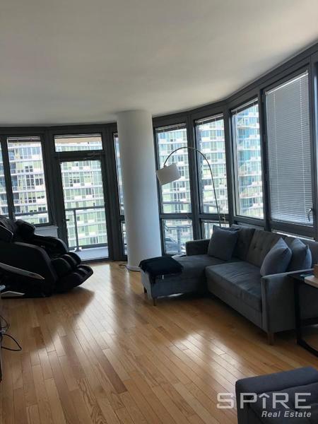 3 bedrooms apartment for rent in LIC - Queens, New York