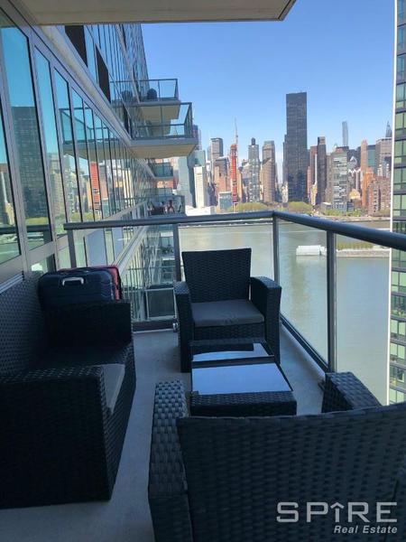 3 bedrooms apartment for rent in LIC - Queens, New York