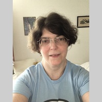 Looking for a roommate in Palm Beach County, Broward County - Miami