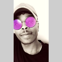 Looking for a roommate in Central Los Angeles, Southeast, San Fernando Valley, The Harbor, Westside / South Bay - Los Angeles