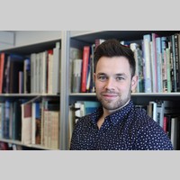 Looking for a roommate in Queens, Manhattan - New York