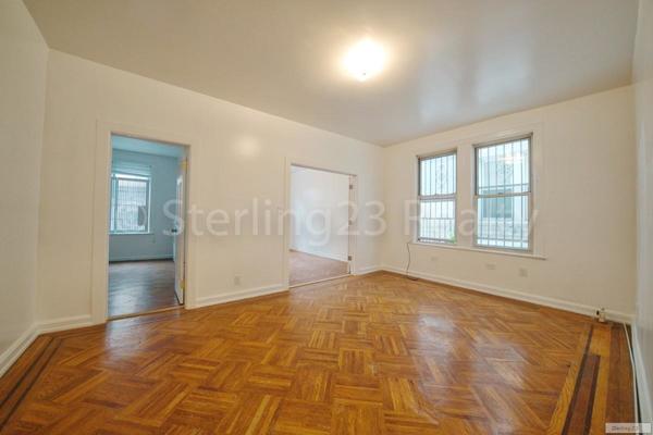2 bedrooms apartment for rent in Astoria - Queens, New York