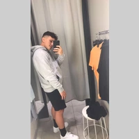 Looking for a roommate in Palm Beach County, Miami Dade, Miami Beach, Miami - Miami