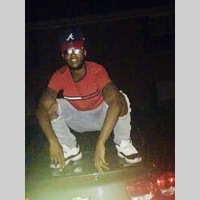 Looking for a roommate in Central Los Angeles, Orange County, Southeast, Westside / South Bay - Los Angeles