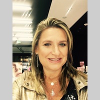 Looking for a roommate in Central Los Angeles, The Verdugos, San Fernando Valley, Westside / South Bay - Los Angeles