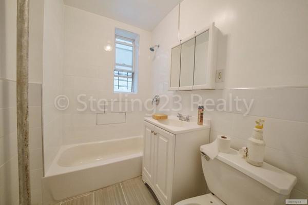 2 bedrooms apartment for rent in Astoria - Queens, New York